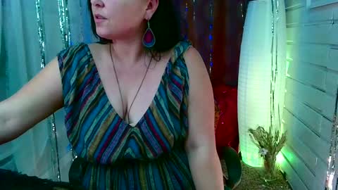 Karina online show from 12-11-24, 11:21