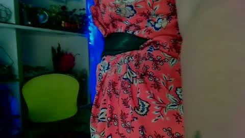 Karina online show from 01-17-25, 02:39