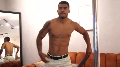 Reik online show from 10-23-25, 12:15