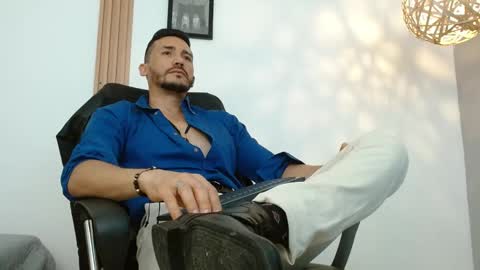   REIKO  online show from 01-06-25, 10:26