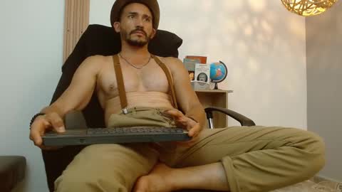   REIKO  online show from 02-06-25, 12:33