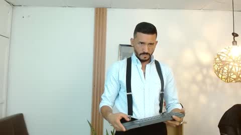   REIKO  online show from 02-11-25, 10:07