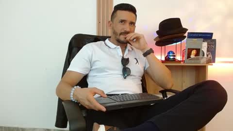   REIKO  online show from 11-29-25, 07:50