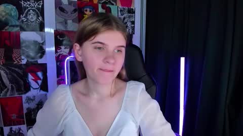 Remilia  online show from 10-02-25, 08:32