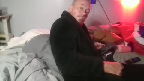 remshotdt online show from 12-23-25, 06:11