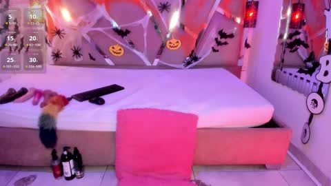 Renata online show from 10-15-25, 09:04