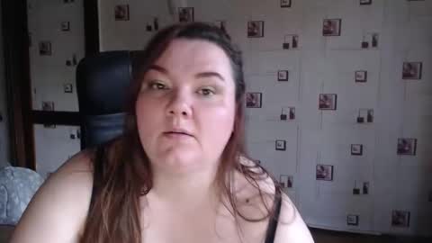 renataoia online show from 12-03-25, 12:14