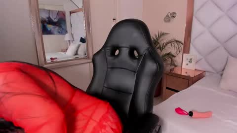 Renata  online show from 02-22-25, 12:40