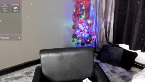 renatawilsom online show from 12-21-24, 05:40