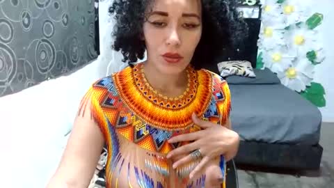 Renatta online show from 01-14-25, 11:16