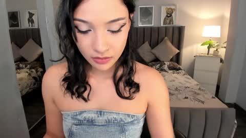 Renee Shelby online show from 01-06-25, 03:51