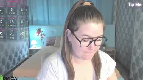 renee_turner online show from 09-22-25, 08:16