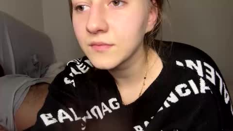 Snapshot of reneeharris chatting on 12-16-25, 10:04 reneeharris online show from 12-16-25, 10:04