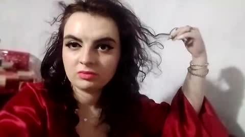 reneelovato online show from 11-28-25, 02:14