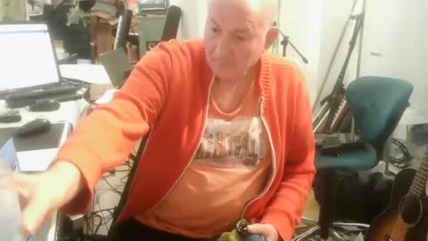 renefr online show from 10-14-25, 09:48