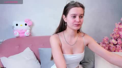 Snapshot of renesmy_black chatting on 11-24-25, 12:32 Renesmy online show from 11-24-25, 12:32