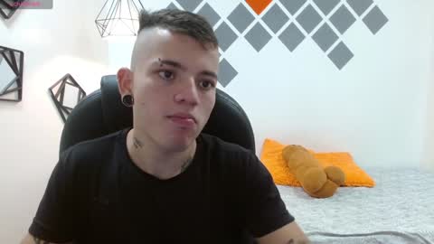 R E N E  online show from 12-31-24, 06:57