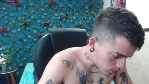 R E N E  online show from 03-06-25, 11:47