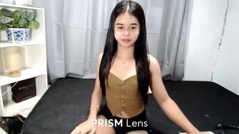 Snapshot of rennygurl chatting on 10-05-25, 10:57 rennygurl online show from 10-05-25, 10:57