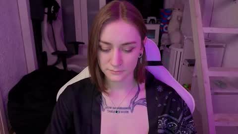 Rie online show from 02-08-26, 05:16