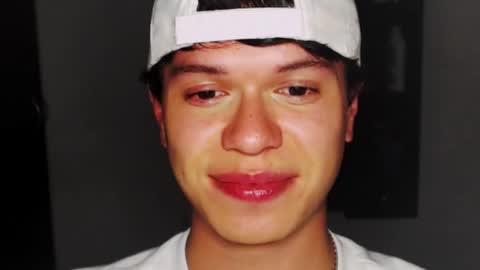 Snapshot of rexbunnybody chatting on 03-08-25, 12:33 Rex online show from 03-08-25, 12:33