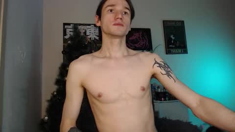 Snapshot of rexxx_erection chatting on 12-16-25, 01:10 Eugene online show from 12-16-25, 01:10