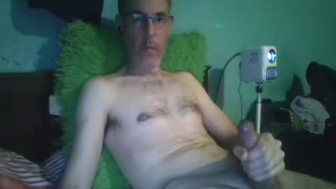 reyes_albert2006 online show from 03-09-26, 04:27