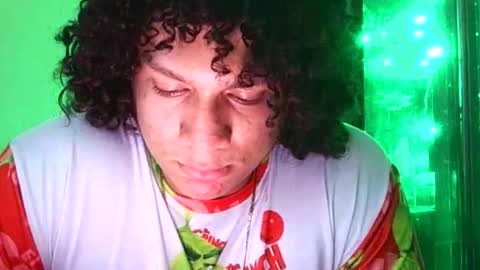 REYHOT online show from 12-14-25, 11:53