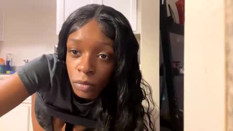 reynaxx2cumin online show from 12-18-24, 05:48