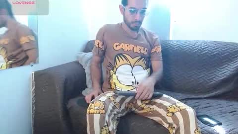 Snapshot of reypablo1 chatting on 11-02-25, 02:08 REY PABLO Independent online show from 11-02-25, 02:08