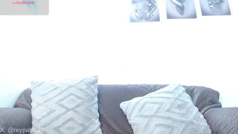 REY PABLO Independent online show from 11-30-25, 01:59