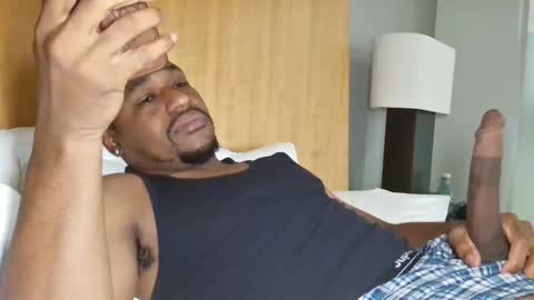 Taye online show from 12-18-25, 12:00