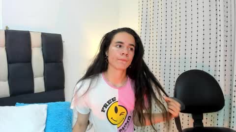 Snapshot of rhiannacoral chatting on 02-16-25, 01:47 rhiannacoral online show from 02-16-25, 01:47