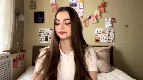 Snapshot of rhiannonmuccigrosso chatting on 11-01-25, 11:01 Anna online show from 11-01-25, 11:01