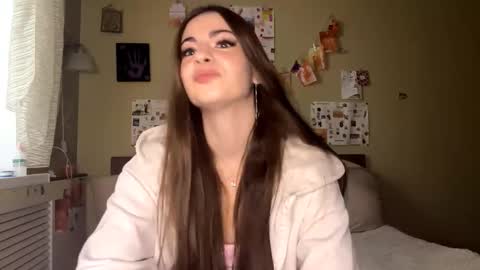 Snapshot of rhiannonmuccigrosso chatting on 11-07-25, 09:31 Anna online show from 11-07-25, 09:31