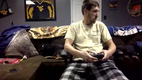 Snapshot of rhino28ab26 chatting on 12-31-24, 08:48 Rhino online show from 12-31-24, 08:48