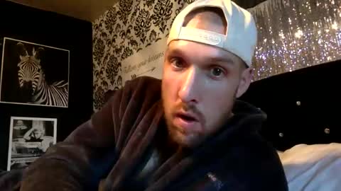 Snapshot of rhino28ab26 chatting on 10-01-25, 12:44 Rhino online show from 10-01-25, 12:44