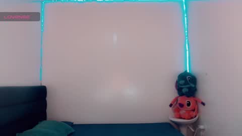 Snapshot of riannagarcia_ chatting on 11-05-25, 03:39 Rianna Garcia online show from 11-05-25, 03:39