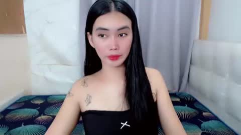 Rica online show from 11-19-25, 06:24