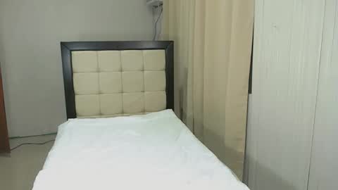 KANG online show from 10-20-25, 04:07