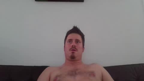 Snapshot of ricciestick chatting on 10-12-25, 02:54 ricciestick online show from 10-12-25, 02:54