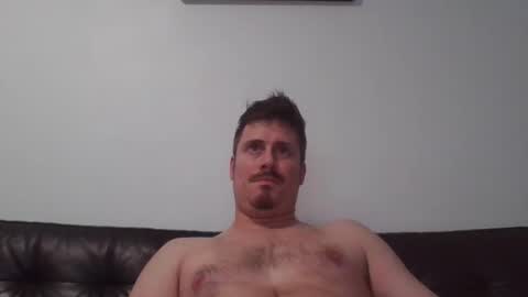 Snapshot of ricciestick chatting on 10-16-25, 03:07 ricciestick online show from 10-16-25, 03:07