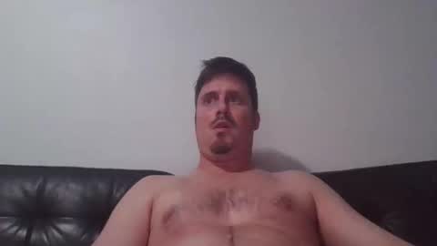 Snapshot of ricciestick chatting on 10-21-25, 03:35 ricciestick online show from 10-21-25, 03:35