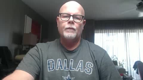 rich32937 online show from 01-04-25, 01:10