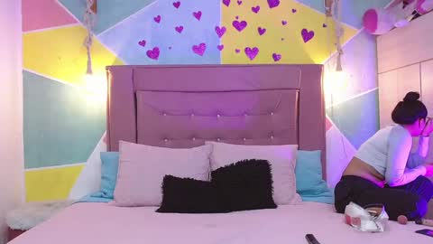 rich and kitty  online show from 03-06-25, 03:35