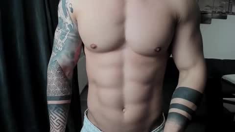 Snapshot of richarddarell chatting on 02-08-26, 07:23 RichardDarell online show from 02-08-26, 07:23