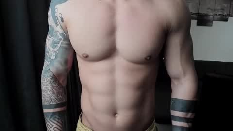 Snapshot of richarddarell chatting on 02-22-26, 06:35 RichardDarell online show from 02-22-26, 06:35