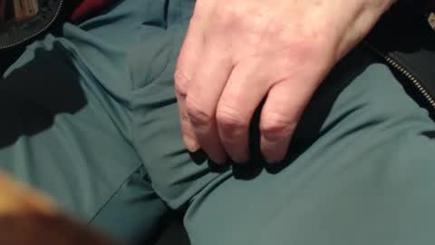 Snapshot of richarder7 chatting on 12-04-25, 05:32 richarder7 online show from 12-04-25, 05:32