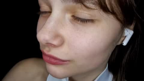 Luna online show from 02-13-26, 05:20