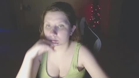 Snapshot of richemily chatting on 01-04-25, 04:43 Emily online show from 01-04-25, 04:43